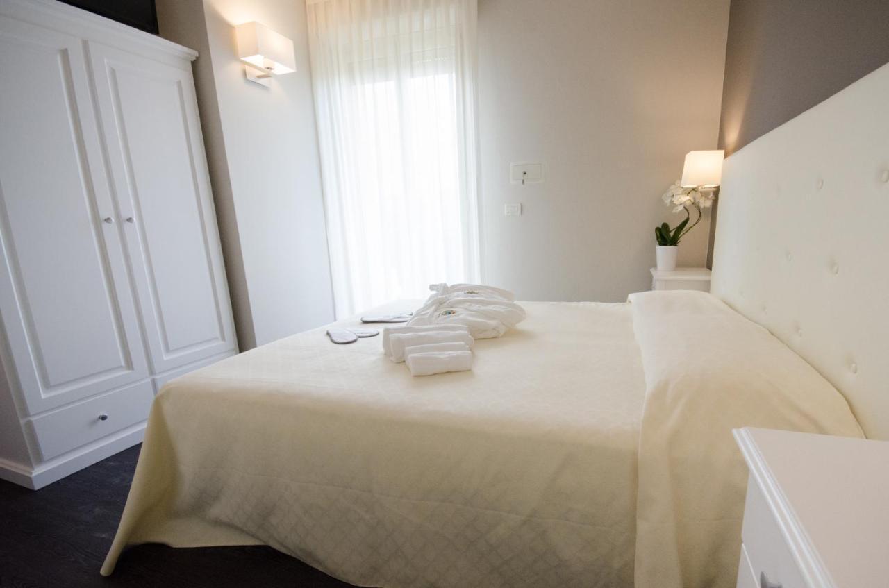 Hotel Cervia Exterior photo
