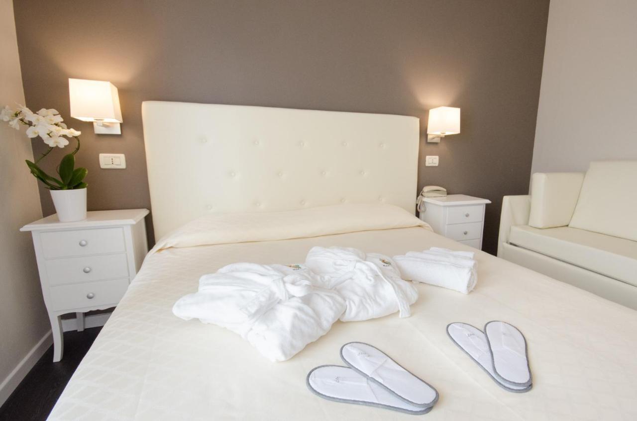 Hotel Cervia Exterior photo