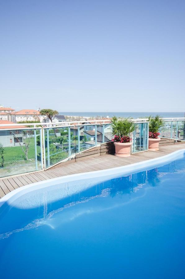 Hotel Cervia Exterior photo